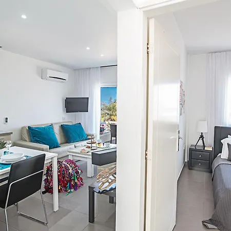 Nicholas Seaview Apartamento Protaras